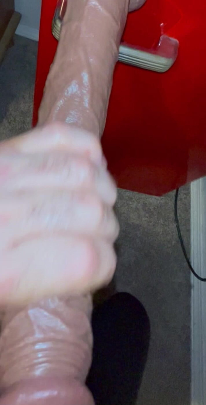 Timmdaddy2000: POV of Me and You Ssanie 18-calowy dildo off