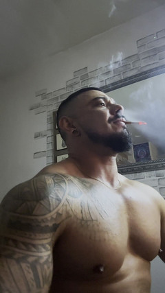 Reds and Muscles: Before Bed