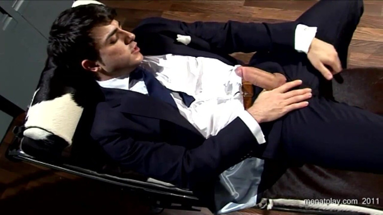 MenAtPlay: Harry Louis: Unu la Unu