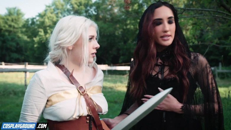 Cosplayground: Chloe Amour ve Gia Ohmy boşalana kadar birbirlerini parmaklıyor ve...