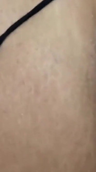 我好朋友的辣妈给我提供她的大屁股后入