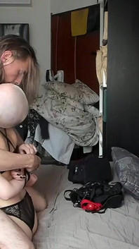 Web kamerası üyesi Vilu Vidish'ten sert istediğinde