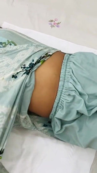 Horny Muslim Wife Seduces Her Husband in Real Desi Home Video