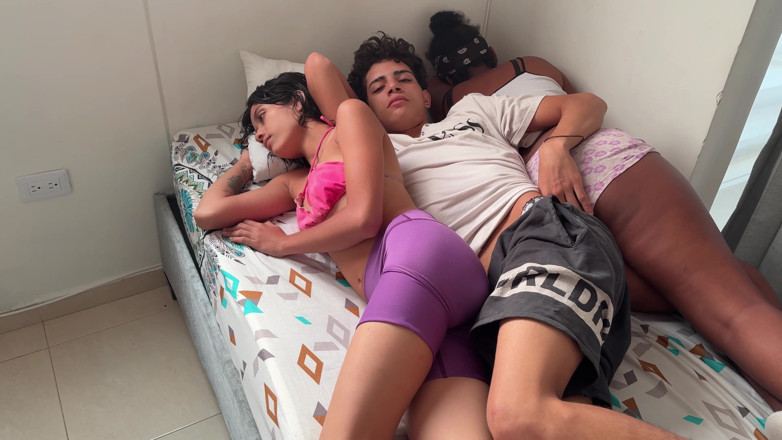 KenaySexxx: I Share a Bed with My Girlfriend and Her Best...