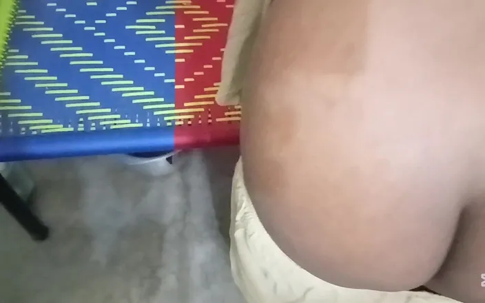 Faryal: Pakistani Big Ass Girlfriend Coming Home