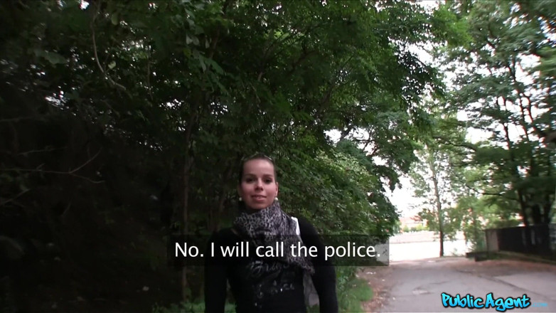 Public Agent: Veřejný agent - nadržená Ferrara Gomez se snaží ukrást peníze, ale...