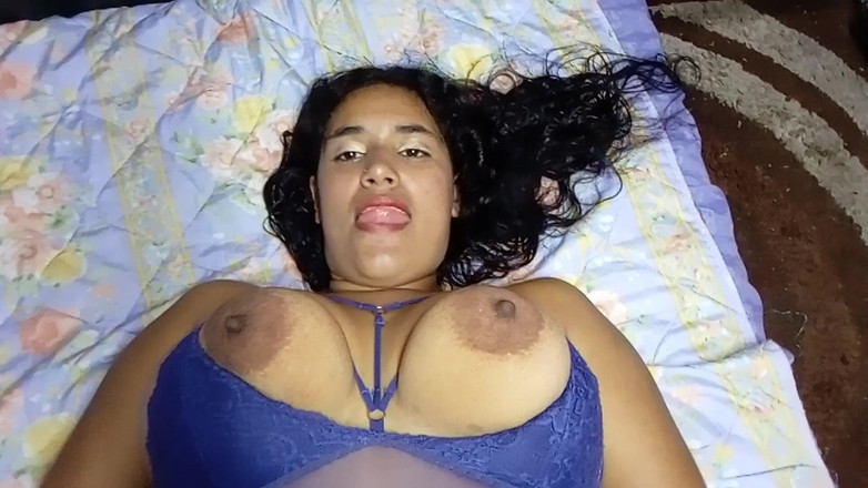 Britanly-Brow: Sexig underkläder busty britanly paj rica vagina knulla med creampie