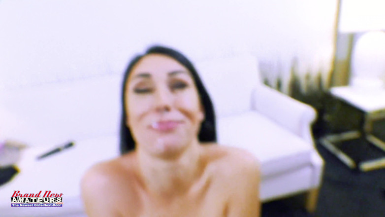 Brand New Amateurs: Pokyny k kouření Ashley Wolf