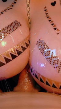 Asmr dari model body art! Toket emas episode 4 - lilykoti