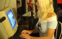 Teen gets fucked: Моя зведена сестра Ірена, натуральна блондинка з поголеною пиздою, зробила порно прослуховування