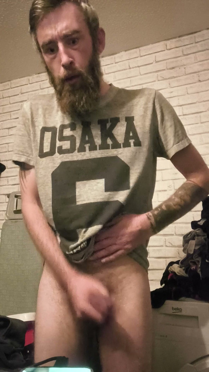 Smoking stoker: Big Hard Dick Wanking and Smoking