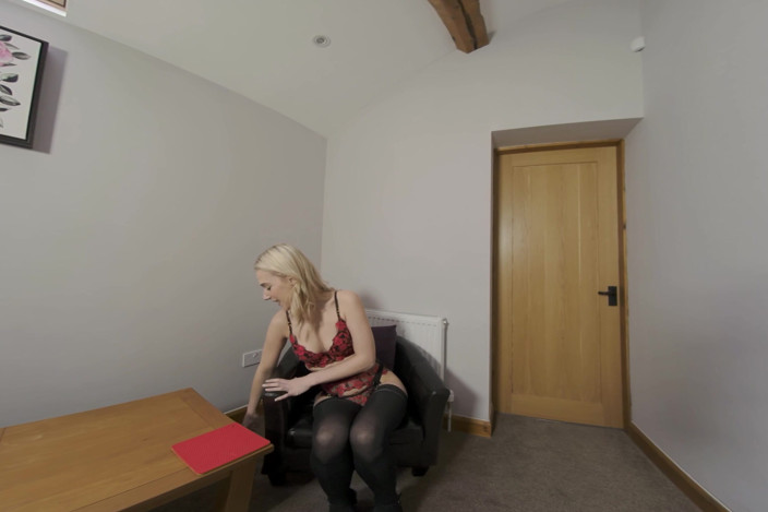 WankitNow VR: Amy W - Red Light Green Light