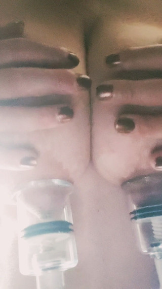 Lynettesub: 展示你的奶牛乳房