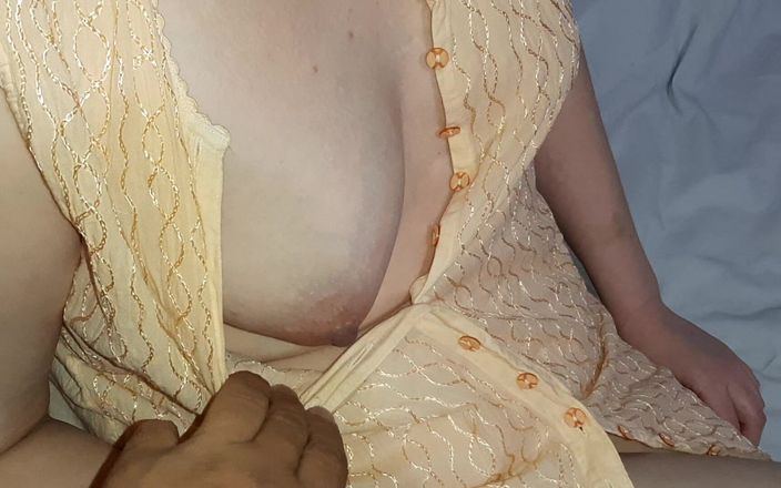 Vik_All: Stiefsohn leckt meine haarige muschi