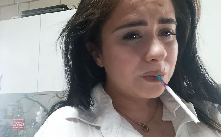 fartingclub01: Kouření v slzách