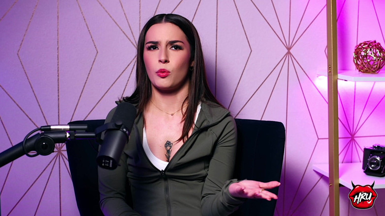 Holly Randall Productions: Chanel Camryn: How Avn’s Best Newcomer Found Strength in Adversity