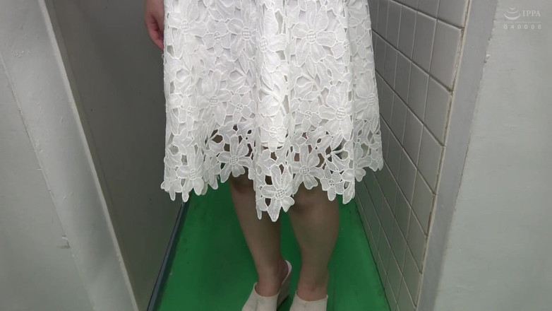 Raptor Inc: 37 awek amatur memancut mani main balik gerakan perlahan membolehkan...