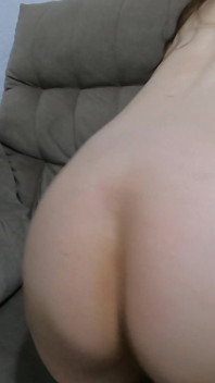 ¿Quieres ver mi coño realmente de cerca?