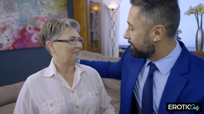 MILFFreaksX: Бабушка Ильзе горяча, как 20-летняя, ее молодой арабский жеребец обожает ее пухлое тело