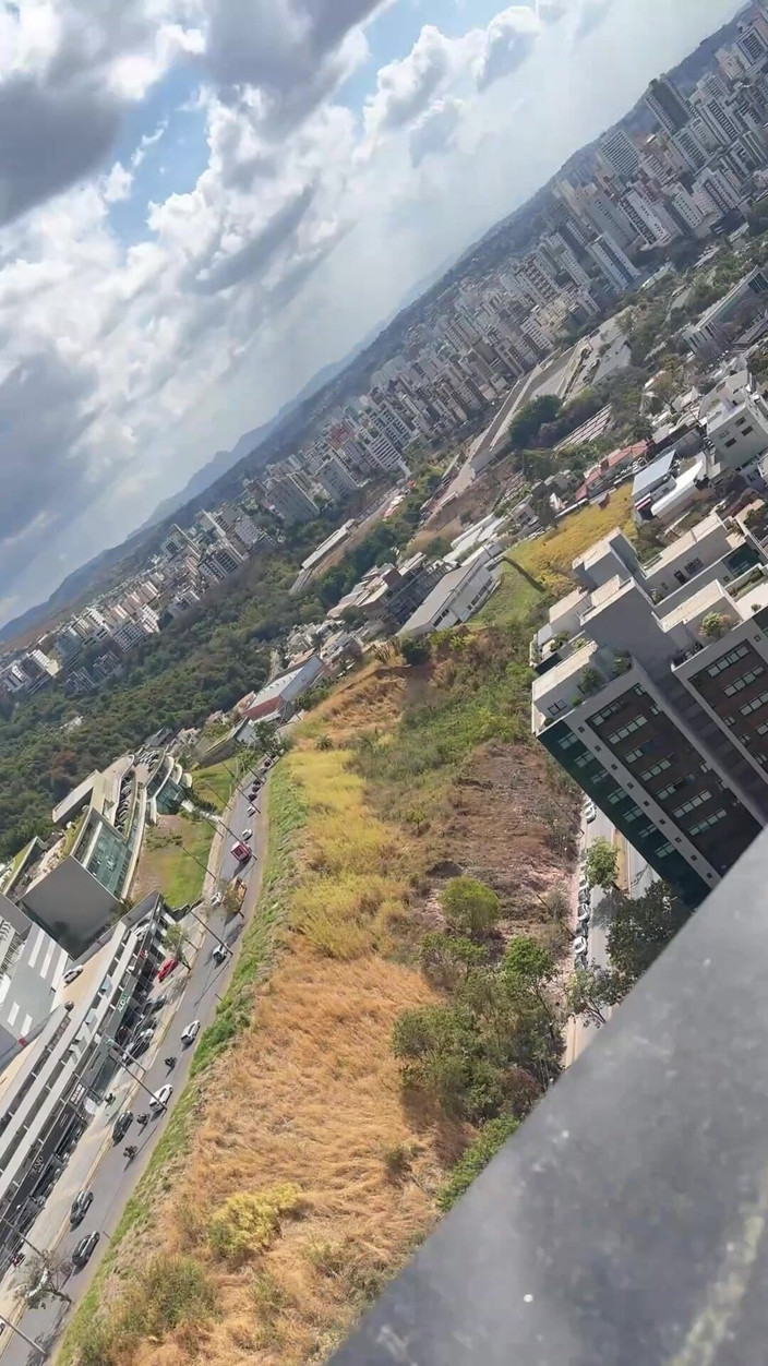 SX Producer: Nadaný zákazník se rozhodl setkat se s zadkem Nathalie Fontes