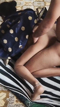 キッチンでのデヴァルとのシヴァニセックスフルビデオ。