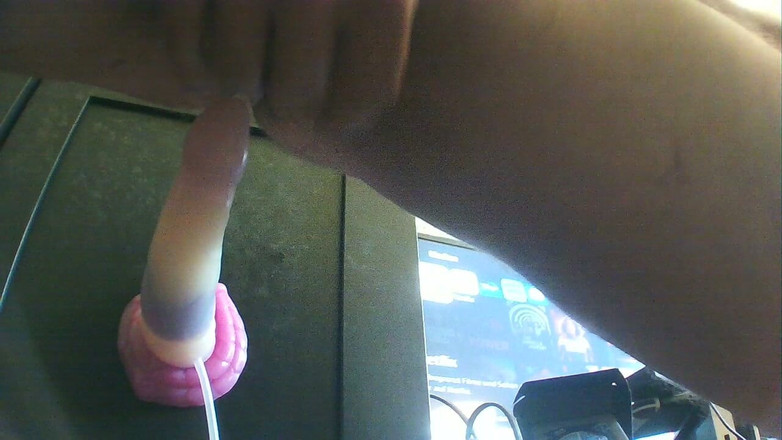 Shinigami55: Antrenament anal cu jucăria mea