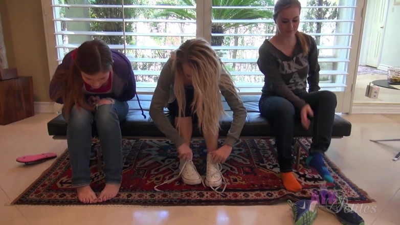 ATK Fans (Lesbians): Encontro virtual com Lara Brookes, Jessie Parker e Carmen Callaway...