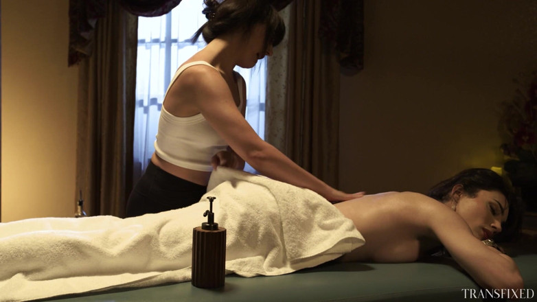 Transfixed ADULTTIME: Transfixed - My Cis Masseuse Whitney Wright Oiled Me up and...