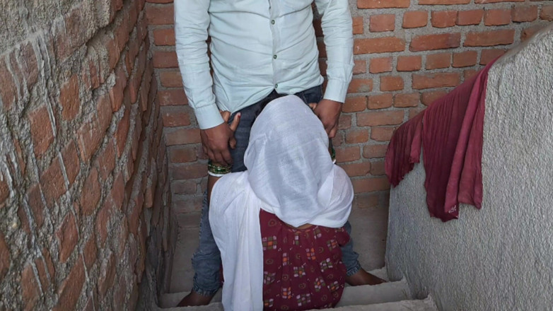 Trilokinath: Indiancă bhabhi sexy de la sat