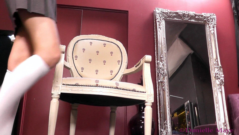 DanielleMaye: Calella ragazza del college ignorare