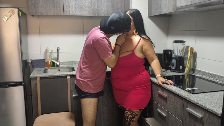 Riderqueen: 팬을 위한 비디오, 계모, 요리의 비밀