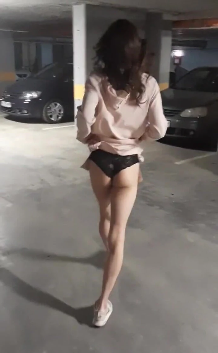 TS Kylie Star: You Like My Ass, Mi Amor?