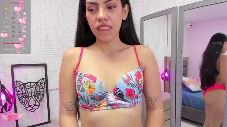 Carlotta Kokcu: Latina Sex Tonåringar Små Bröst Onani Pussy.mp4