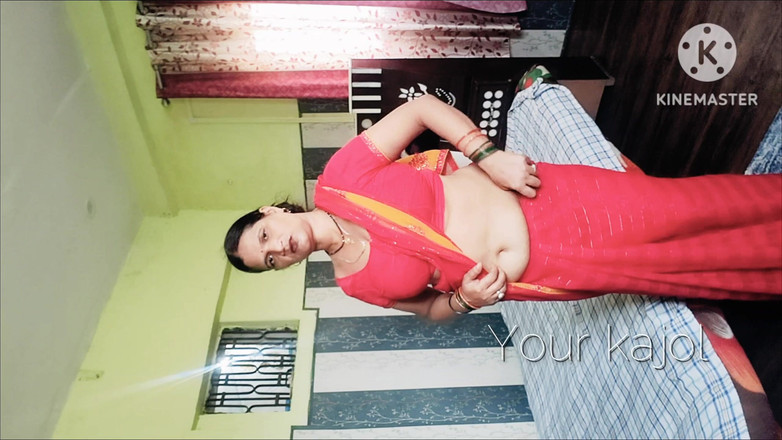 Lustykajolbhabhi: 이웃 아줌마 따먹기