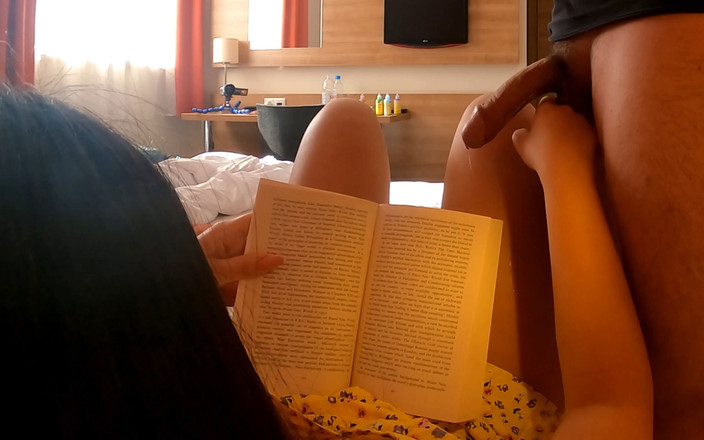 Ignoring Handjobs: Všechny přírodní velká prsa, velký zadek křivky a prsatá krásná...