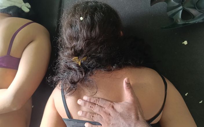 Laxi ammu: BDSM으로 쓰리섬 섹스를 즐기는 유부녀 아줌마