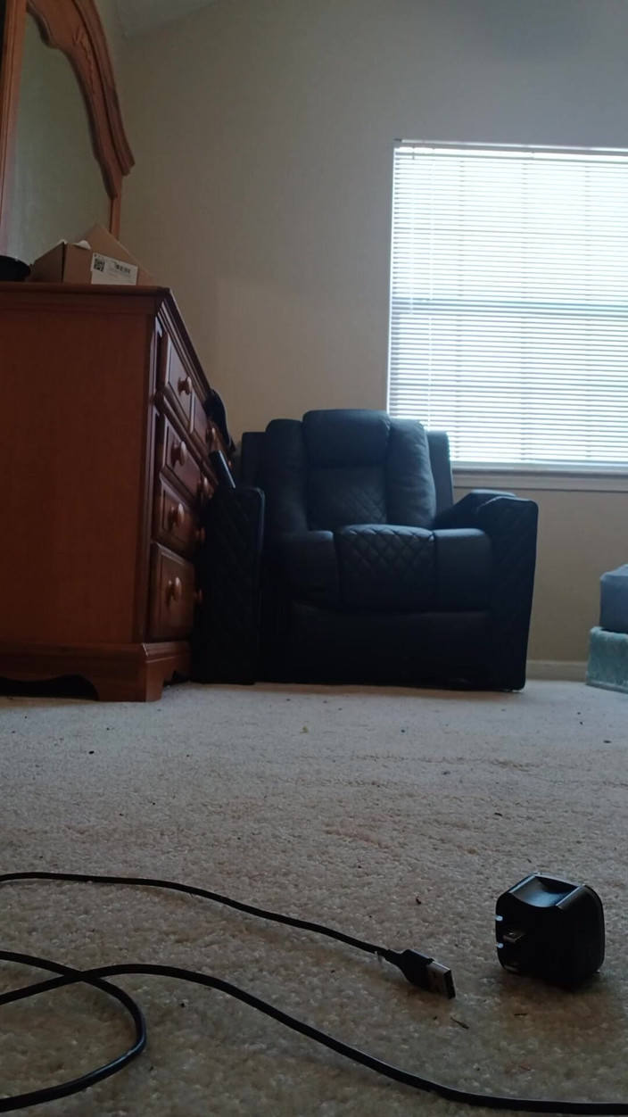 DURABLE PAPYRUS93: Crossdresser gaun merah waria crossdresser