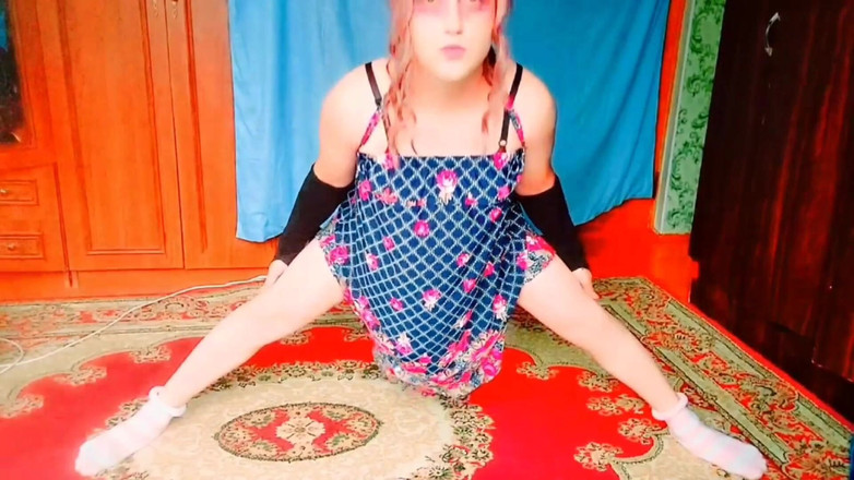 Kitty_Cross: Cette douce tentation juteux me fait fondre lentement