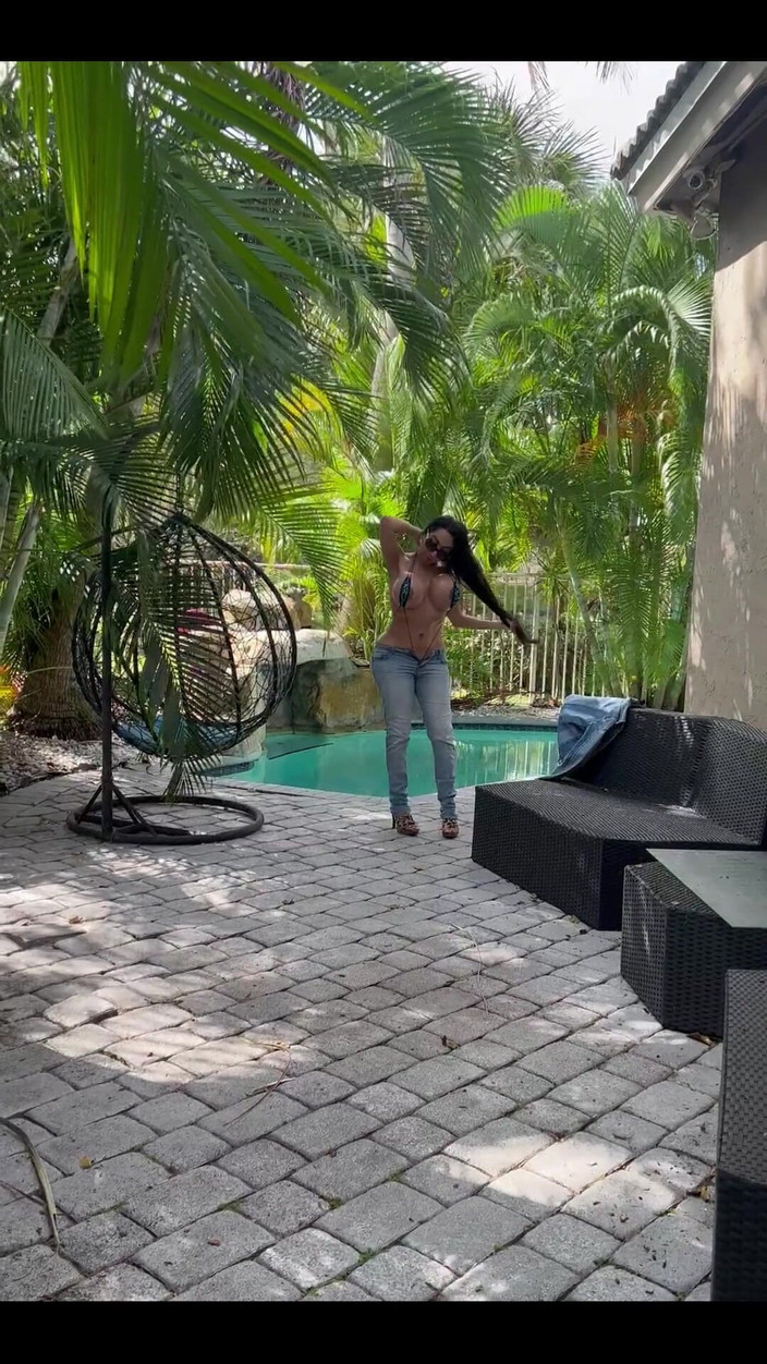 Anakaliyah: Thong Thong Kamis