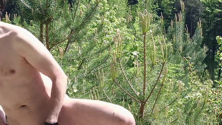 kickerscooter: Masturbation auf den Felsen