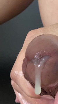 Pasangan gay bertemu dengan seorang Perancis di bar dan membawanya pulang ke rumah untuk sesi kongkek panas