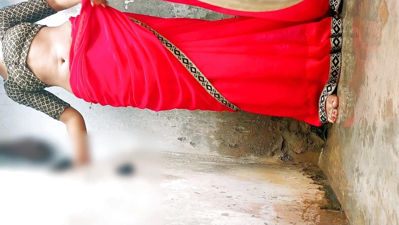 Rakul008: Hot Bhabhi (hd)desi Indian 18+ Teen Newly Married Bathing Showing Natural Big...