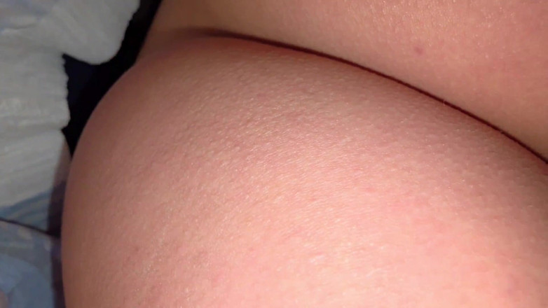 Kinkytwinkpamps: Twink Zmenšuje tě a položí tě spodní prádlo (pov)