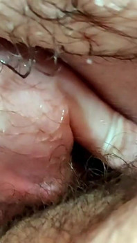 Uomo da donna a uomo trans viene mangiato da un bravo ragazzo (parte 2 di 4)