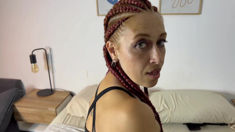 MarDulce: Fetișistul ciorapilor mă fute