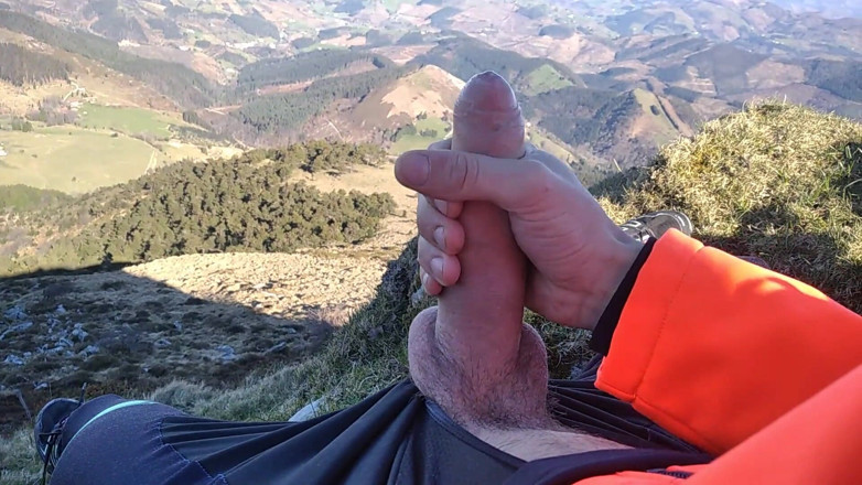 Elvissc: Jock v Fishnet vyhoní jeho velkého tlustého ptáka a stříká...