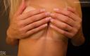 Mysterious Kathy: Thử áo ngực: bộ ngực tự nhiên rám nắng