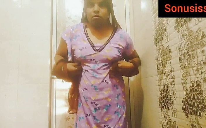 Sonu sissy: Индийский фембой Sonusissy в платье