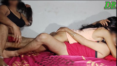 DeepReenu123: インドのデシファットとスリムな義理の妹が激しくセックスを繰り広げる