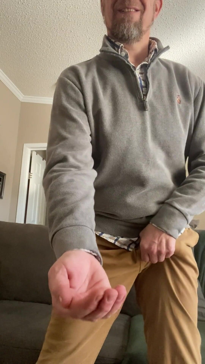 RealBigDill: Üvey baba yarak emen prensesi ödüllendiriyor